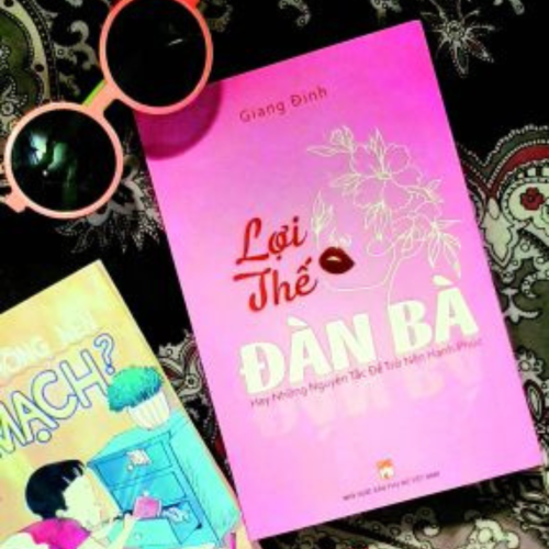 Lợi thế đàn bà (đã ngừng tái bản)
